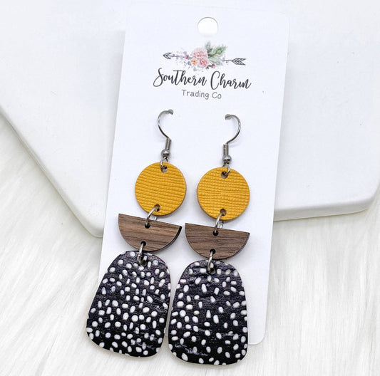 Mustard/Walnut/Speckle Earrings